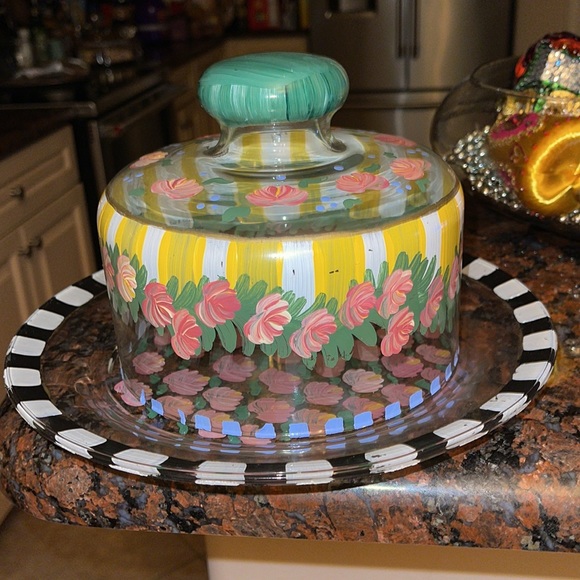 Covered CAKE DISH HAND PAINTED really fun whimsical use for pastries tea party - Picture 3 of 17